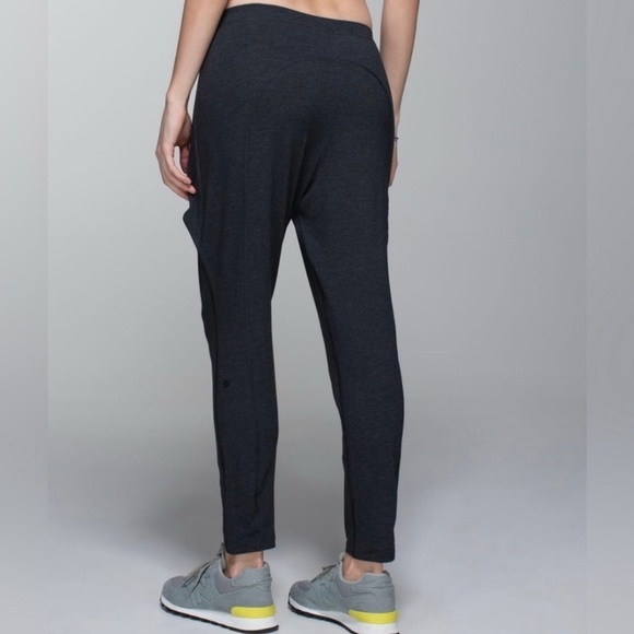 Lululemon Tie One On Pants Leggings Tie Wrap Front Harem Pants Dark Gray Size S - Picture 12 of 12